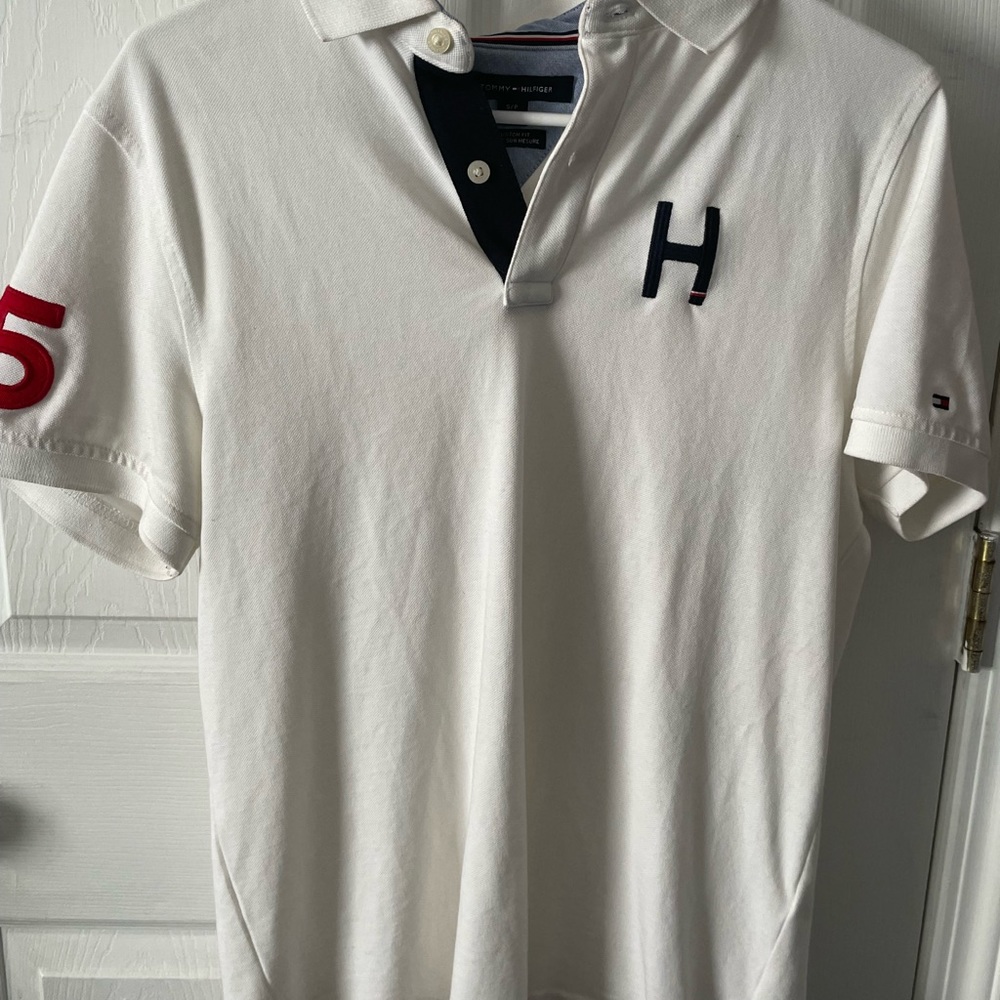 TH dress up shirt
